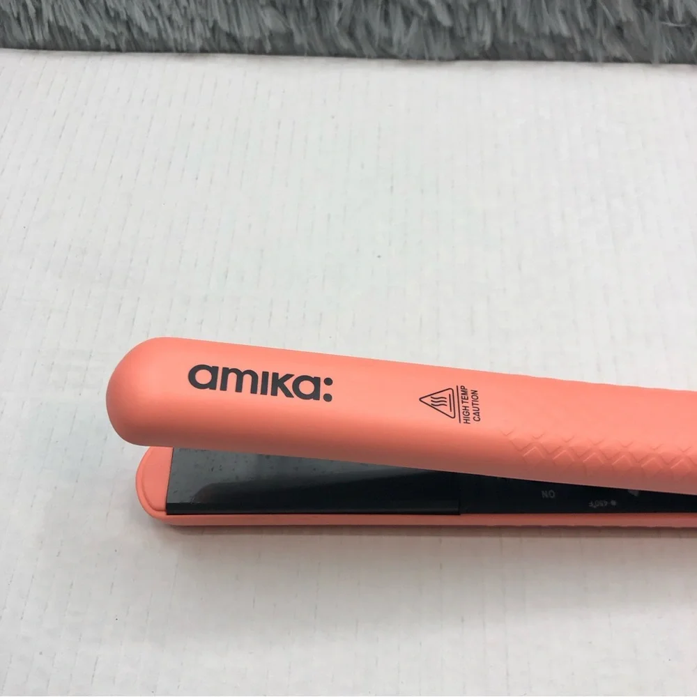 Amika Flat Iron Coral Up To 450 Degrees Straightener Curler Beauty Tool - Picture 3 of 9